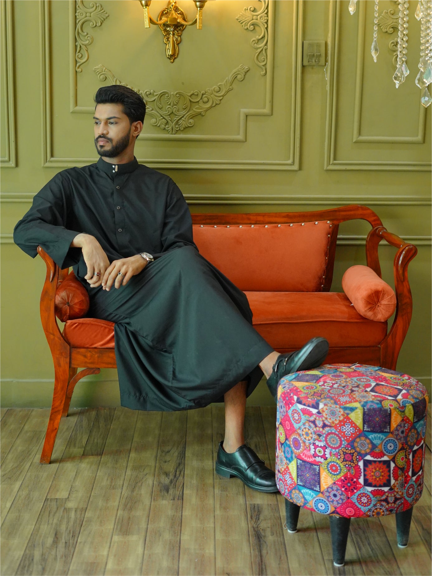 PREMIUM BLACK SAUDI THOBE