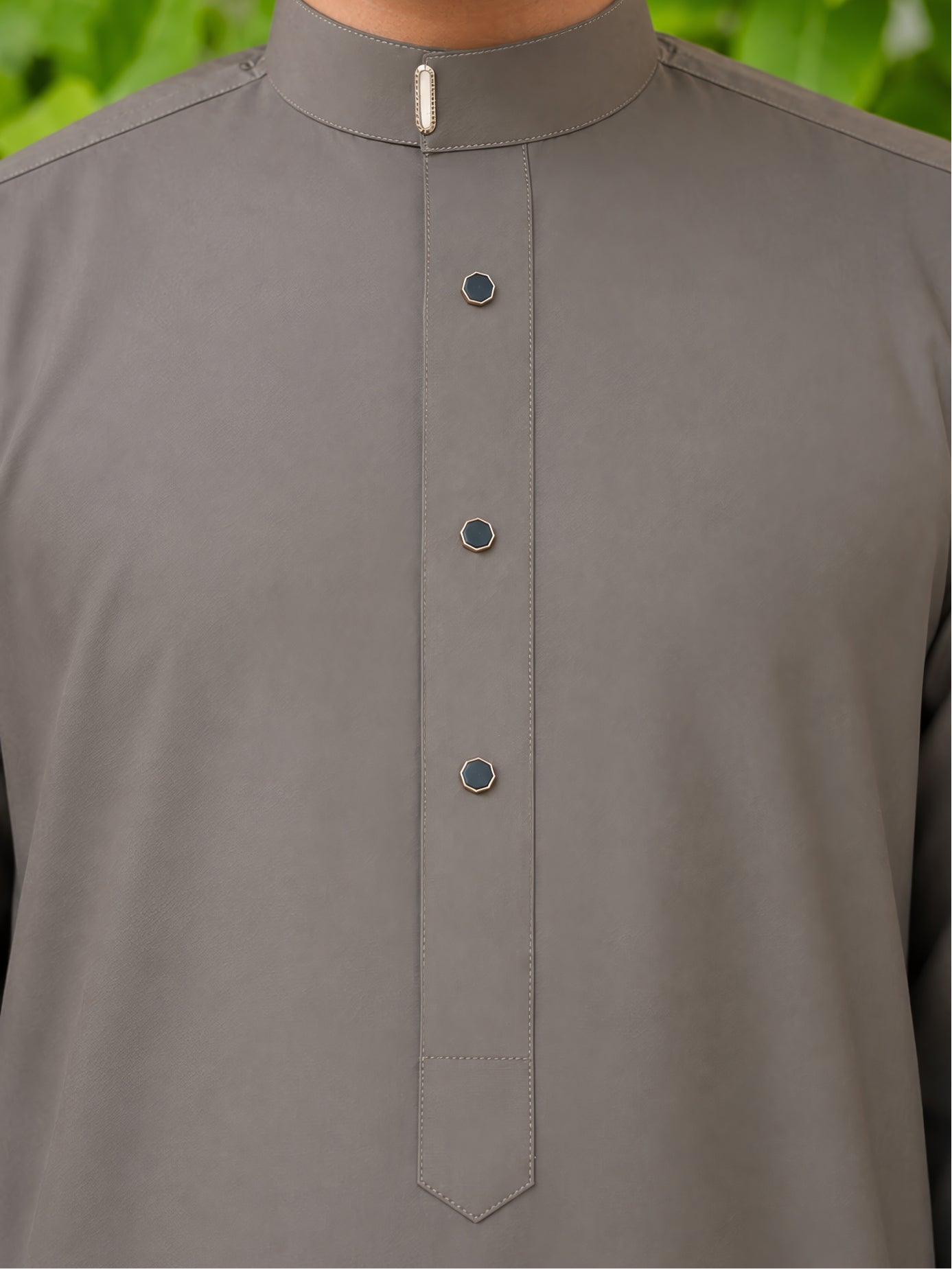 MUSHROOM BROWN PREMIUM SAUDI THOBE